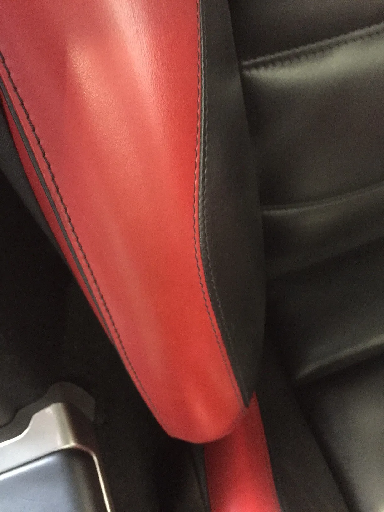 Mercedes Leather Seats 2